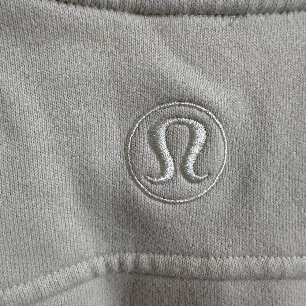 Scuba Oversized Pullover in Bone - Picture 4 of 5